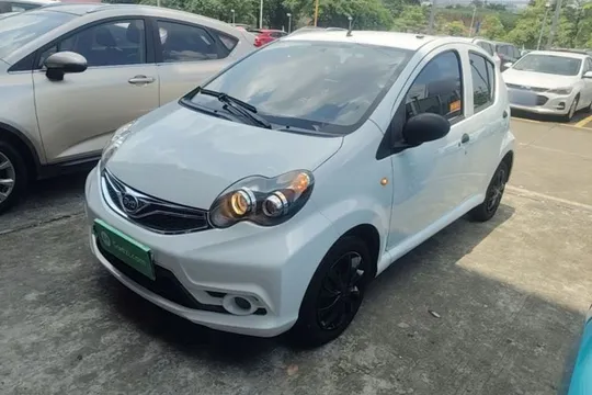 BYD F0