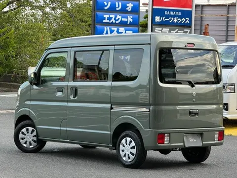 Suzuki Every