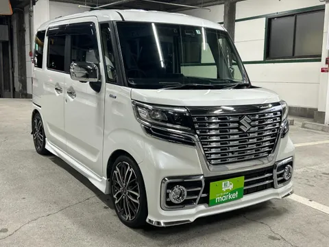 Suzuki Spacia Custom