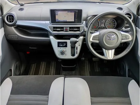Toyota Pixis Joy