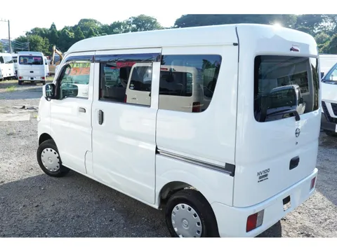 Nissan Clipper