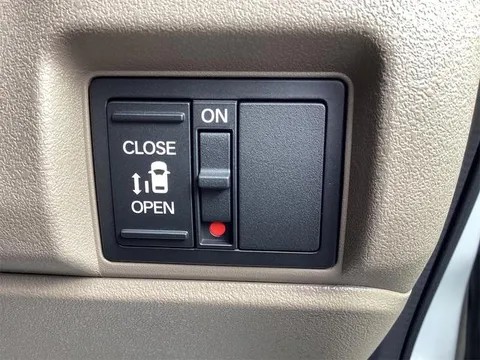 Honda N-BOX Joy