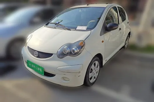 BYD F0
