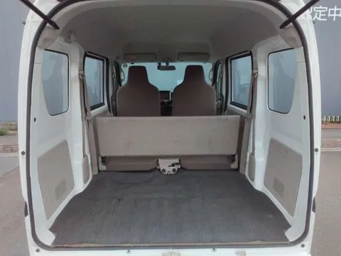 Nissan Clipper