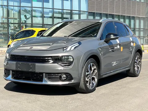 Lynk & Co Lynk & Co 02