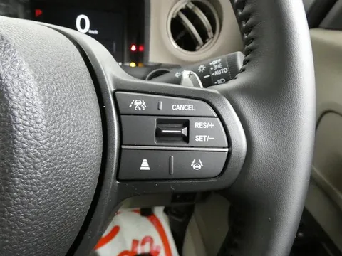 Honda N-BOX Joy