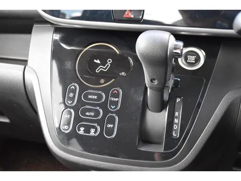 Mitsubishi eK Space Custom