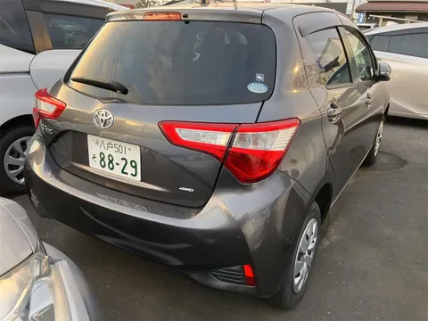 Toyota Yaris (Vitz)