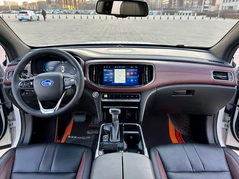Gac GS8