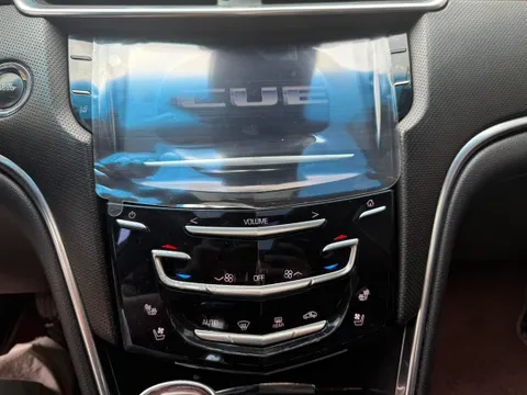 Cadillac XTS