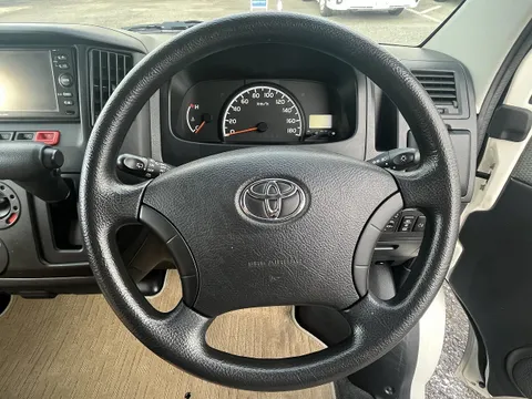 Toyota TownAce Van