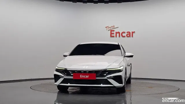 Hyundai Elantra (Avante)