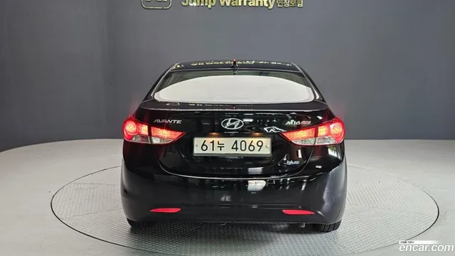 Hyundai Elantra (Avante)