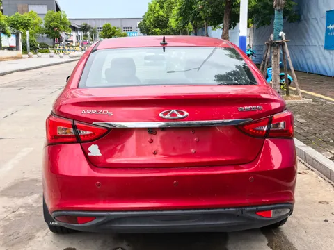 Chery Arrizo 5