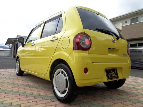 Daihatsu Mira Tocot