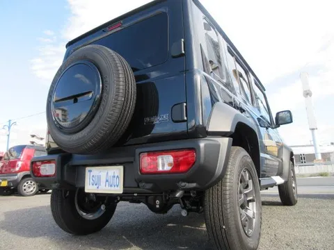 Suzuki Jimny Nomade