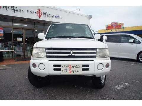 Mitsubishi Pajero Mini