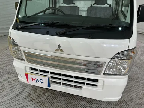 Mitsubishi Minicab Truck