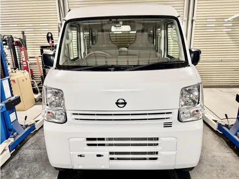Nissan Clipper