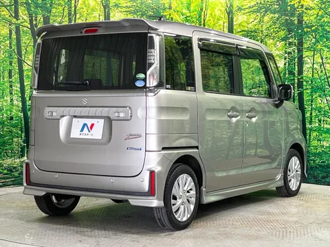 Suzuki Spacia Custom