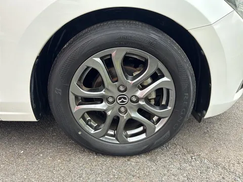 Mazda Mazda2 (Demio)