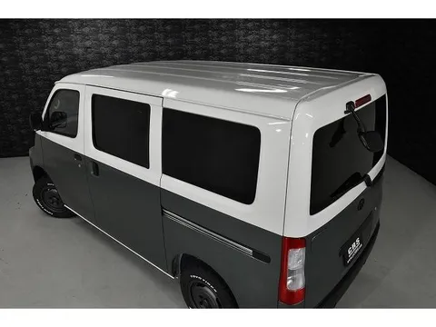 Toyota TownAce Van