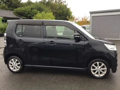 Suzuki Wagon R Stingray
