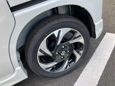 Suzuki Spacia Custom