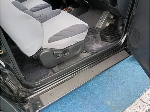 Mitsubishi Pajero JR