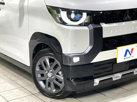 Mitsubishi Delica Mini