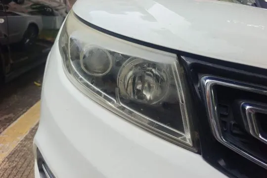 Geely Vision