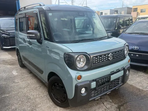 Suzuki Spacia Gear