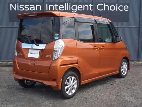 Nissan Dayz Roox