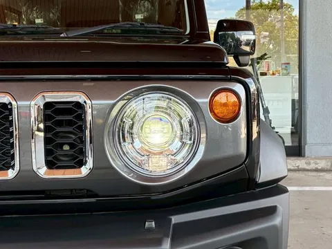 Suzuki Jimny Nomade