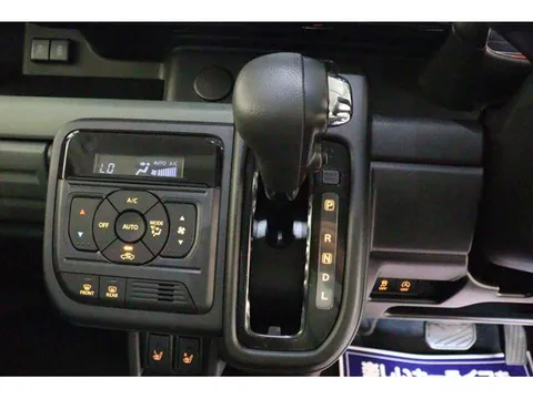 Suzuki Spacia Gear