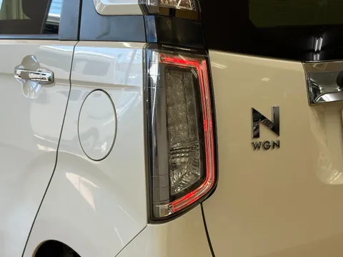 Honda N-WGN Custom