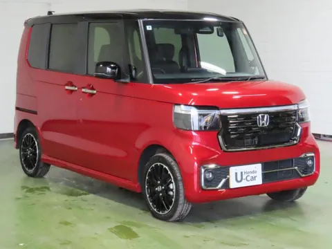 Honda N-BOX Custom