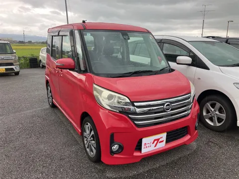 Nissan Dayz Roox