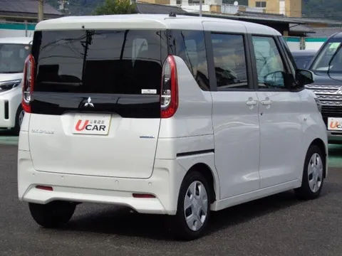 Mitsubishi eK Space