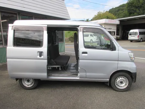 Daihatsu Hijet Cargo
