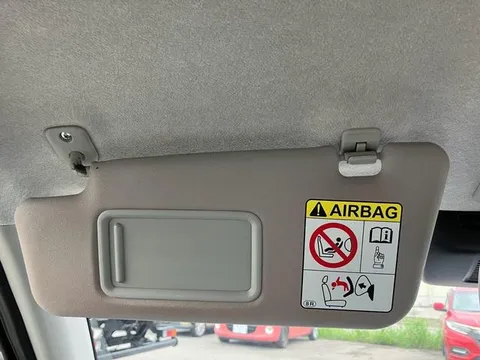 Daihatsu Mira Tocot