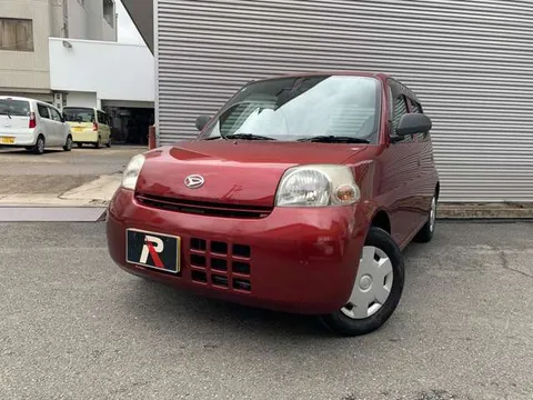 Daihatsu Esse