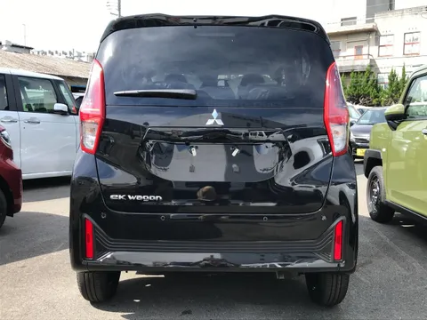 Mitsubishi eK Wagon