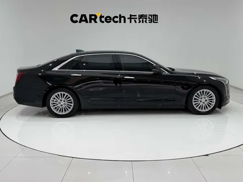 Cadillac CT6