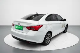 Chery Arrizo 5