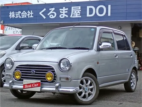 Daihatsu Mira Gino