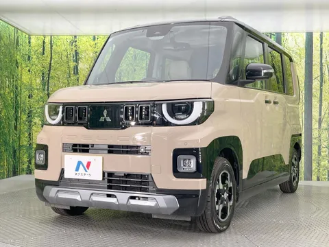 Mitsubishi Delica Mini