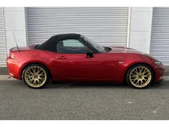 Mazda MX-5 (Roadster)