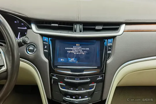 Cadillac XTS