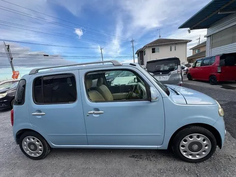Daihatsu Mira Cocoa